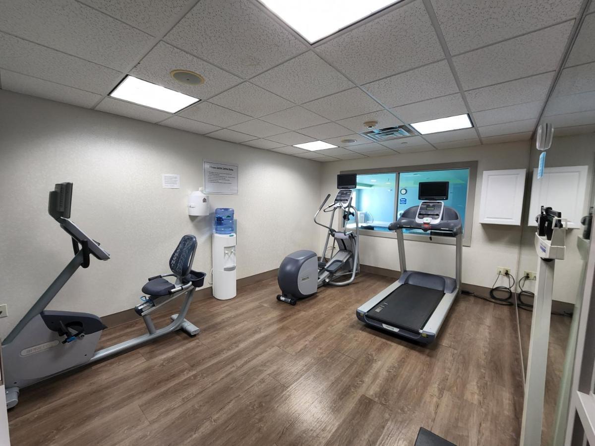 Holiday Inn Express Hotel & Suites Rochester By Ihg Dış mekan fotoğraf