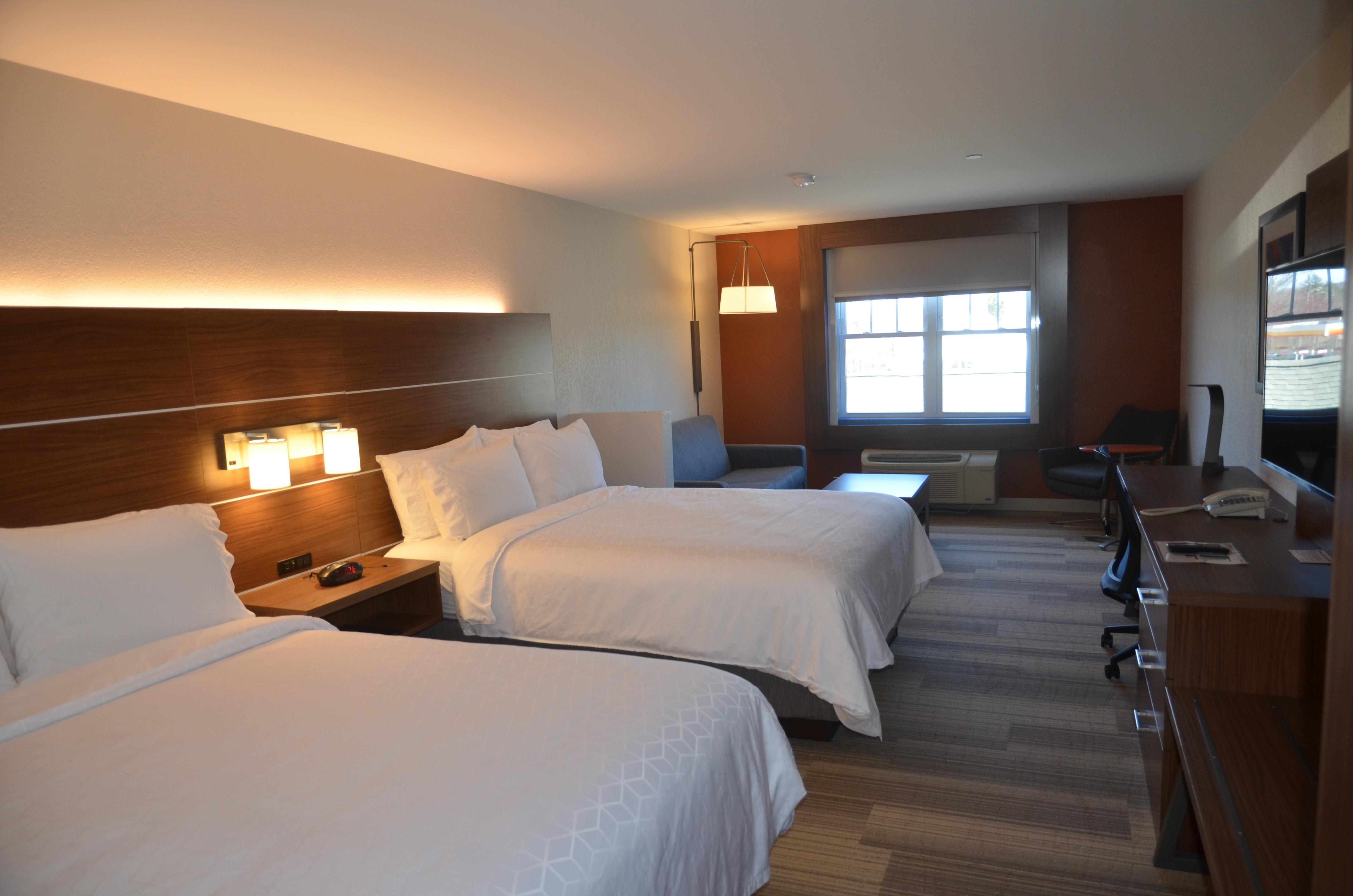 Holiday Inn Express Hotel & Suites Rochester By Ihg Dış mekan fotoğraf