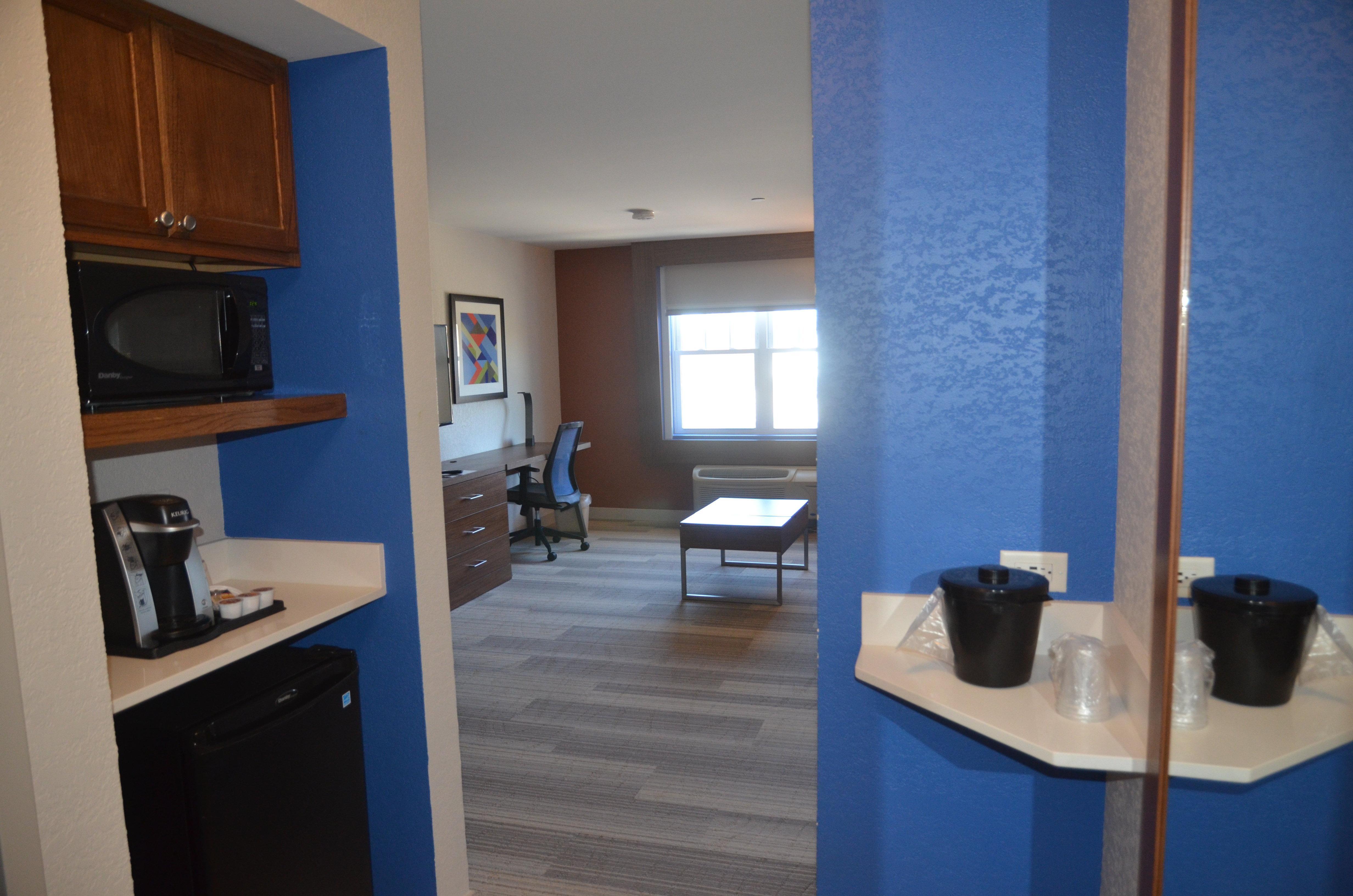 Holiday Inn Express Hotel & Suites Rochester By Ihg Dış mekan fotoğraf