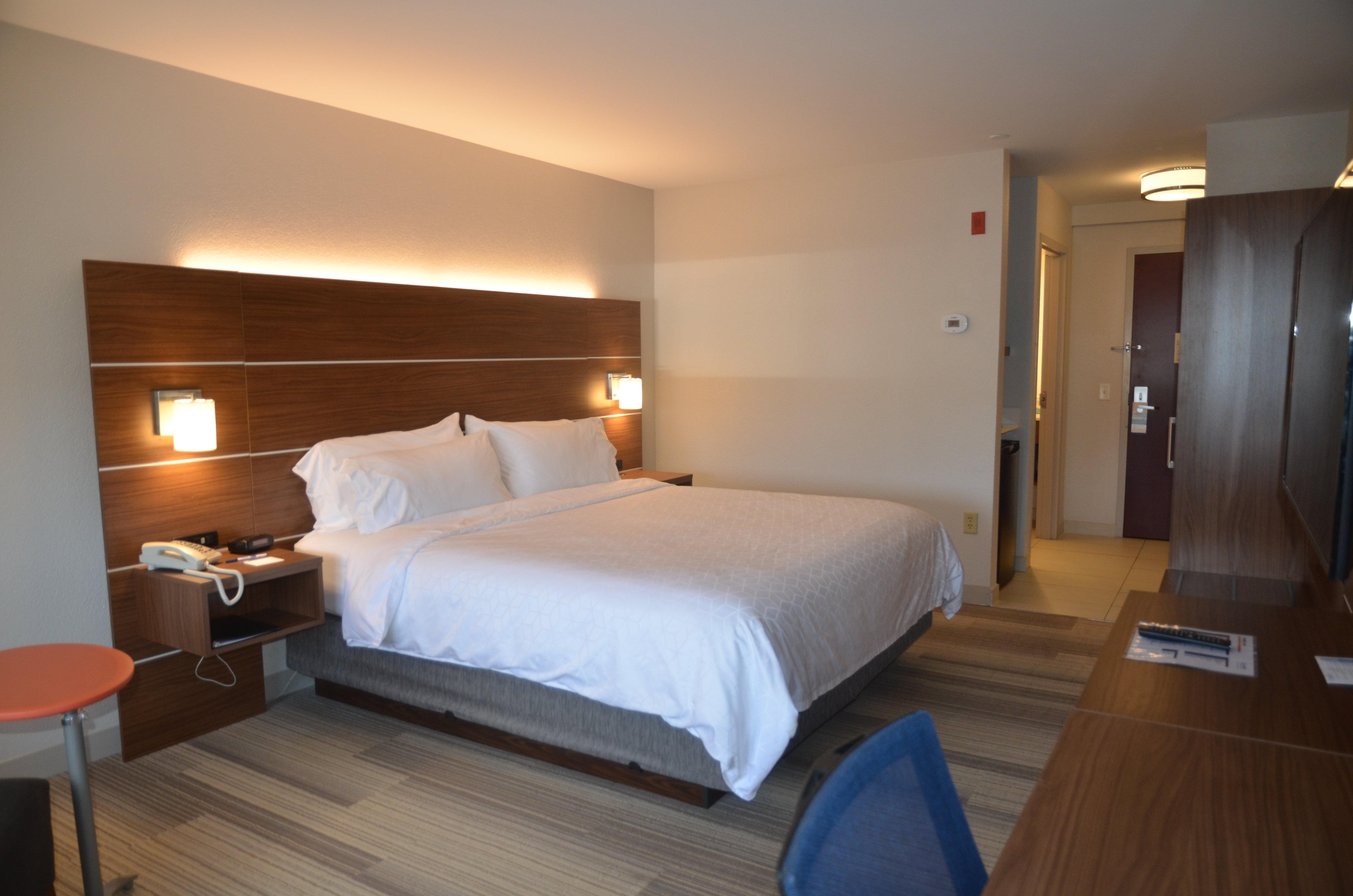 Holiday Inn Express Hotel & Suites Rochester By Ihg Dış mekan fotoğraf